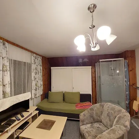 Bed and breakfast Privatzimmer *